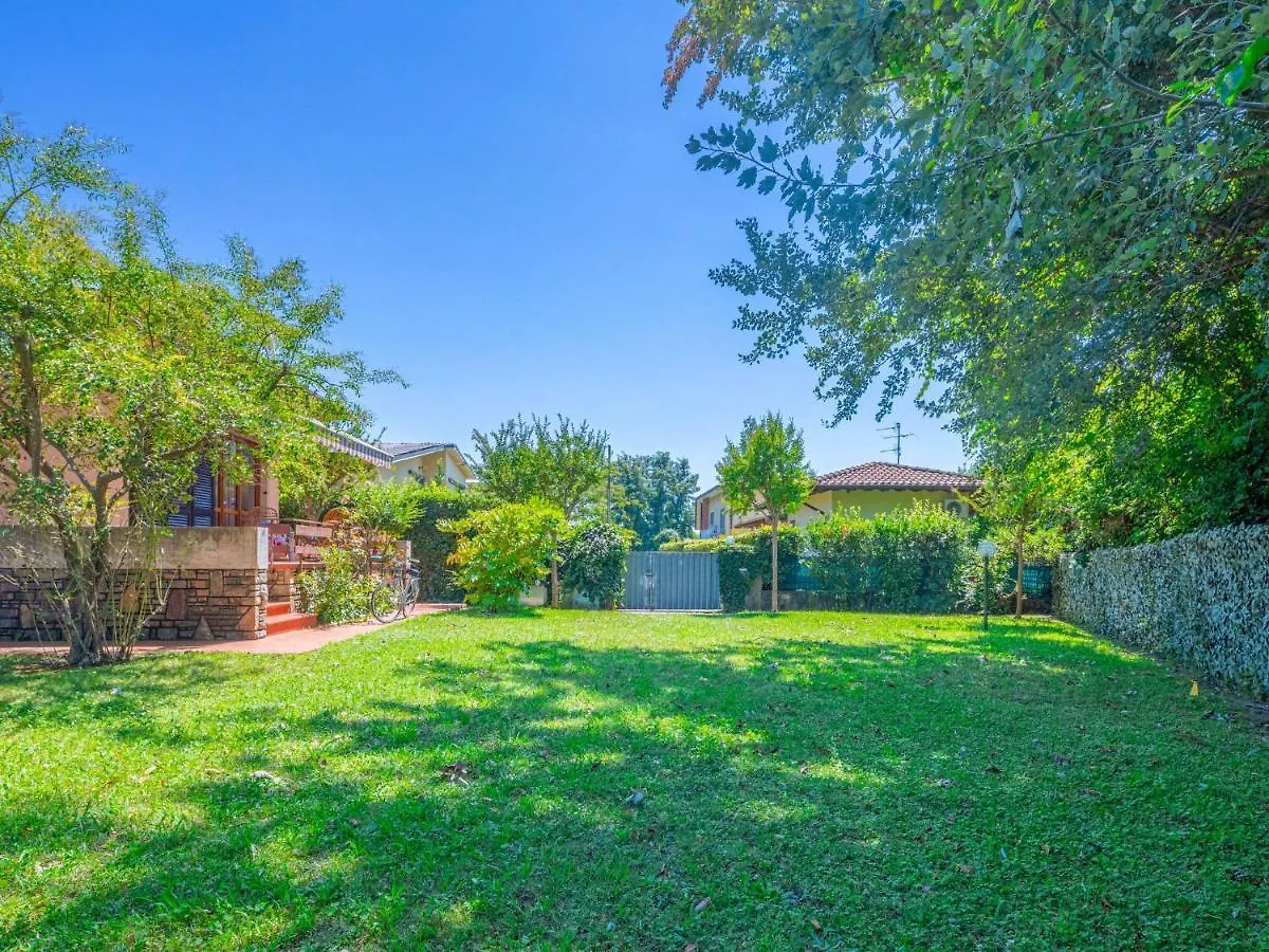 Holiday Home Donatella By Interhome Marina di Pietrasanta
